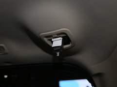 2016款 2.4L 四驱精英版 5座