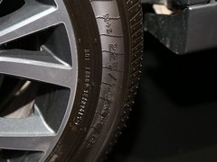 2016款 2.4L 四驱精英版 5座
