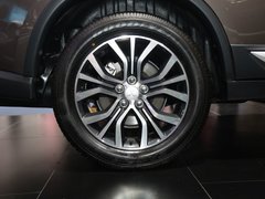 2016款 2.4L 四驱精英版 5座