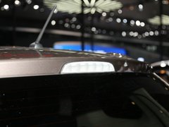 2016款 2.4L 四驱精英版 5座