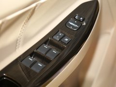 2015款 1.5L 手动 互联网版