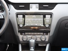 2016款 280TSI DSG 尊行版