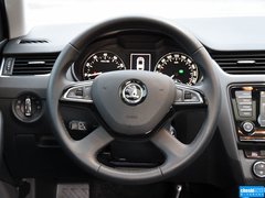 2016款 280TSI DSG 尊行版