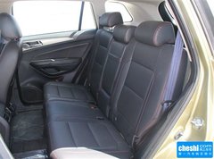 2015款 1.8T 自动 四驱尊贵型