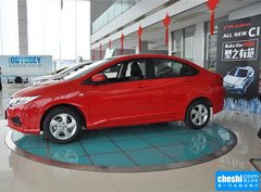 2015款 1.5L CVT 豪华版