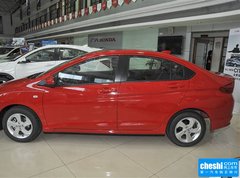 2015款 1.5L CVT 豪华版