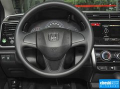 2015款 1.5L CVT 豪华版