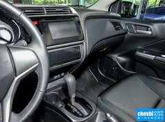 2015款 1.5L CVT 豪华版