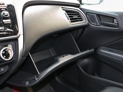 2015款 1.5L CVT 豪华版