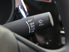2015款 1.5L CVT 豪华版