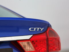 2015款 1.5L CVT 豪华版