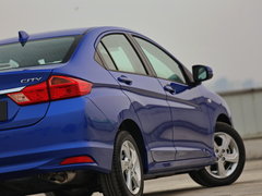 2015款 1.5L CVT 豪华版