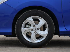 2015款 1.5L CVT 豪华版