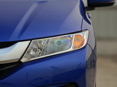2015款 1.5L CVT 豪华版