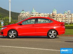 2015款 1.5L CVT 旗舰版