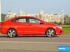 2015款 1.5L CVT 旗舰版