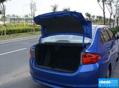 2015款 1.5L CVT 旗舰版