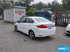 2015款 1.5L CVT 旗舰版