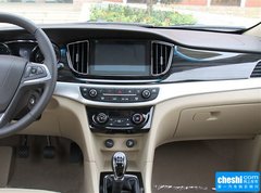 2016款 1.8L 手动 豪华型7座