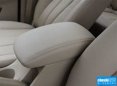 2016款 1.8L 手动 豪华型7座
