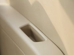 2016款 1.8L 手动 舒适型7座