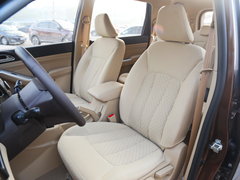 2016款 1.8L 手动 舒适型7座