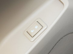2016款 1.8L 手动 舒适型7座