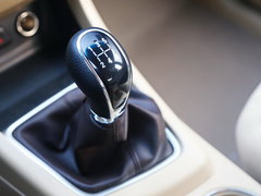 2016款 1.8L 手动 舒适型7座