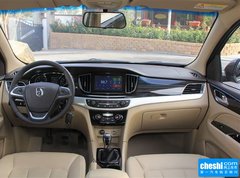 2016款 1.5L 手动 豪华型7座