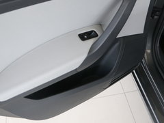 2016款 1.6L 手動 創(chuàng)行版