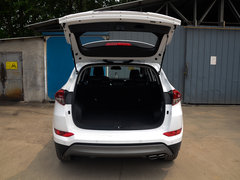 2015款 1.6T 双离合 两驱领先型