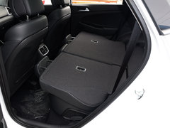 2015款 1.6T 双离合 两驱领先型