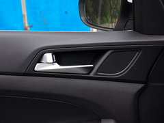 2015款 1.6T 双离合 两驱领先型