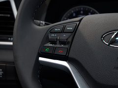 2015款 1.6T 双离合 两驱领先型