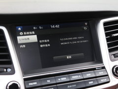 2015款 1.6T 双离合 四驱尊贵型