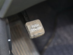 2015款 1.6T 双离合 四驱尊贵型