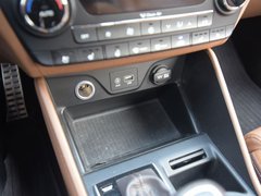 2015款 1.6T 双离合 四驱旗舰型