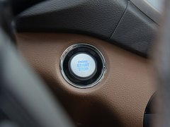 2015款 1.6T 双离合 四驱旗舰型