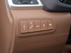 2015款 1.6T 双离合 四驱旗舰型