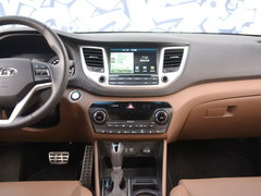 2015款 1.6T 双离合 四驱旗舰型