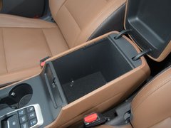 2015款 1.6T 双离合 四驱旗舰型