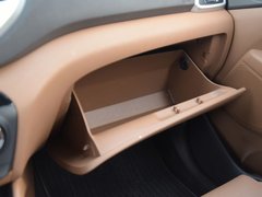 2015款 1.6T 双离合 四驱旗舰型