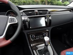 2015款 家用版 2.0T 手动 尊贵型