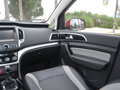 2015款 1.5L 手动 豪华型