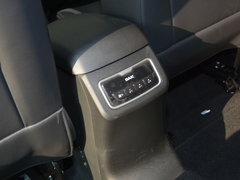 2015款 1.5L 手动 舒适型