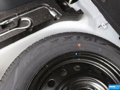2015款 1.6L 手动 酷锐限定款