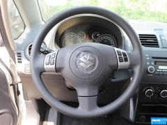 2015款 1.6L 自动 酷锐限定款