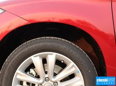 2016款 1.5T 手动 两驱豪华型
