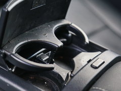 2016款 2.7L 自动 豪华版