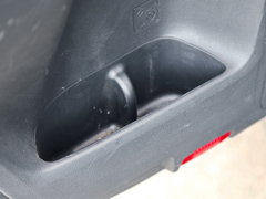 2016款 2.7L 自动 豪华版